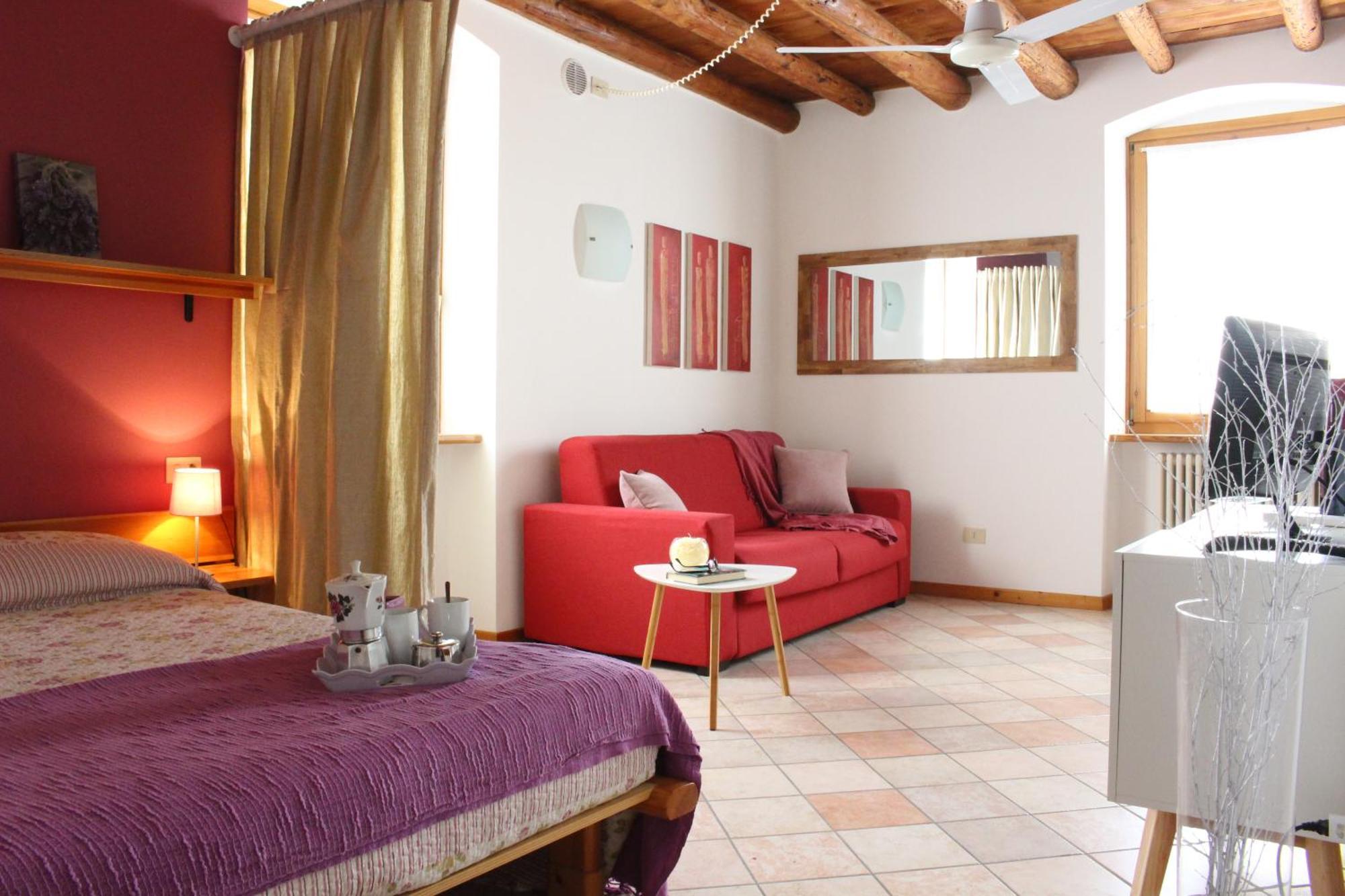 Agriturismo Le Ginestre Лацизе Экстерьер фото